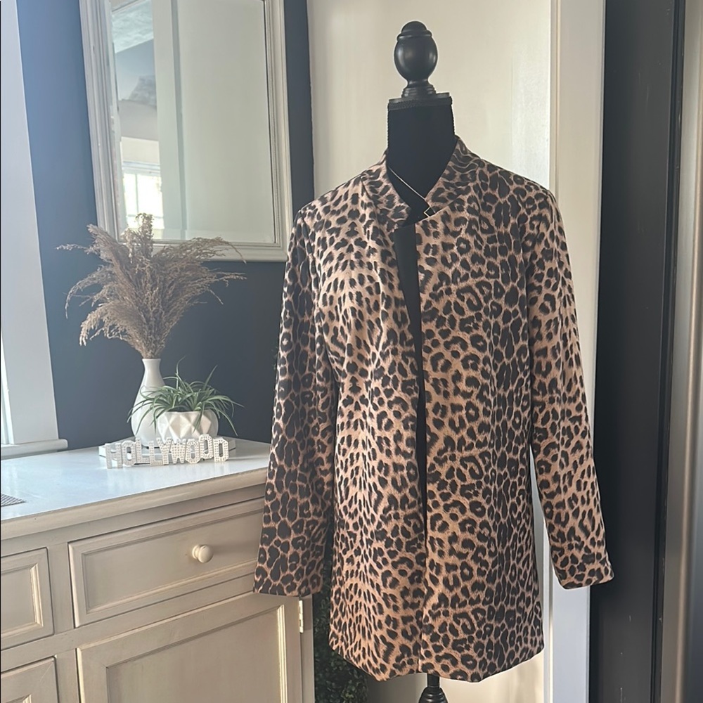 Leopard Print Blazer like new